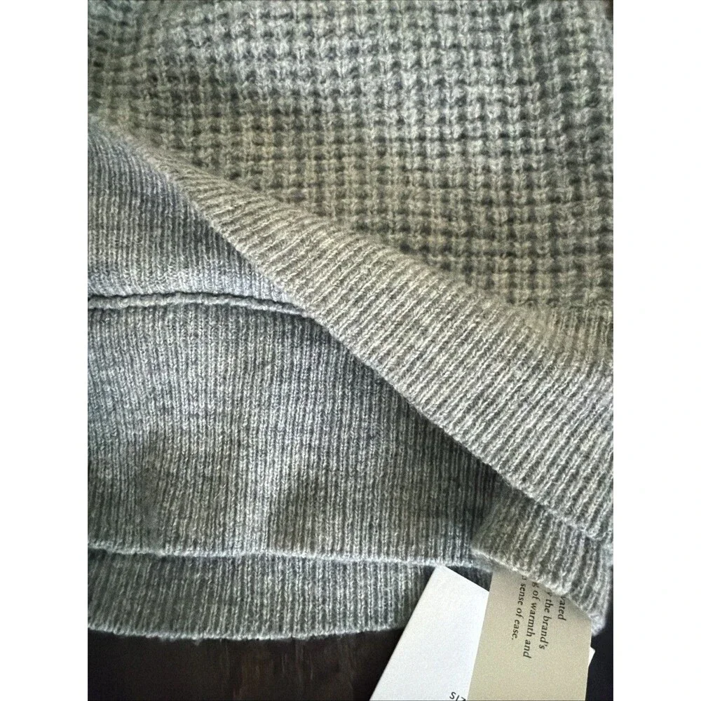 Vince Women's Cashmere wool Rolled Edge Beanie Soft & cozy Heather Gray One Size